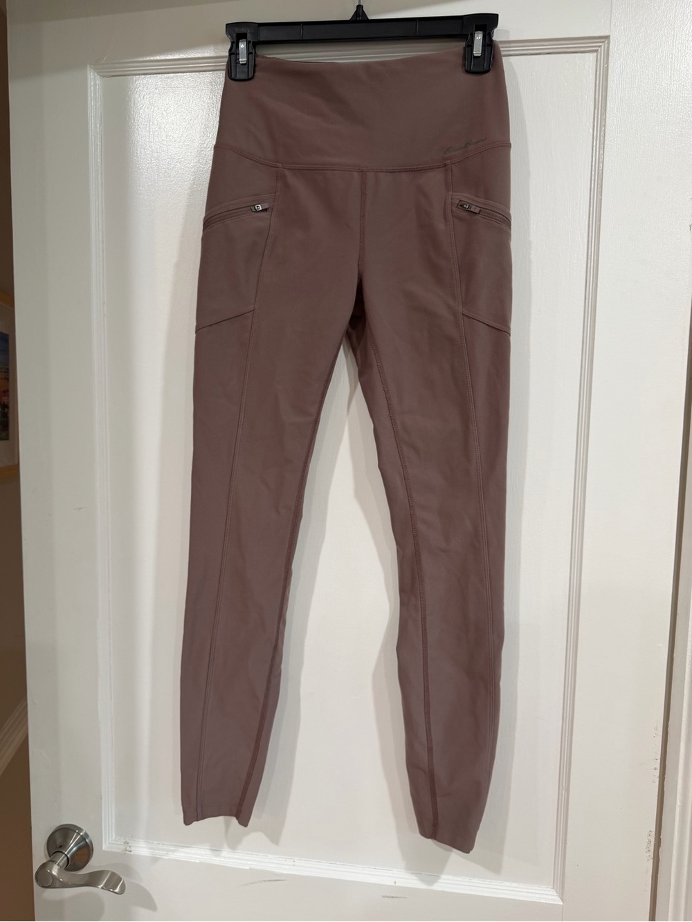 Eddie Bauer Dusty Rose High-Rise Leggings with Zip Pockets